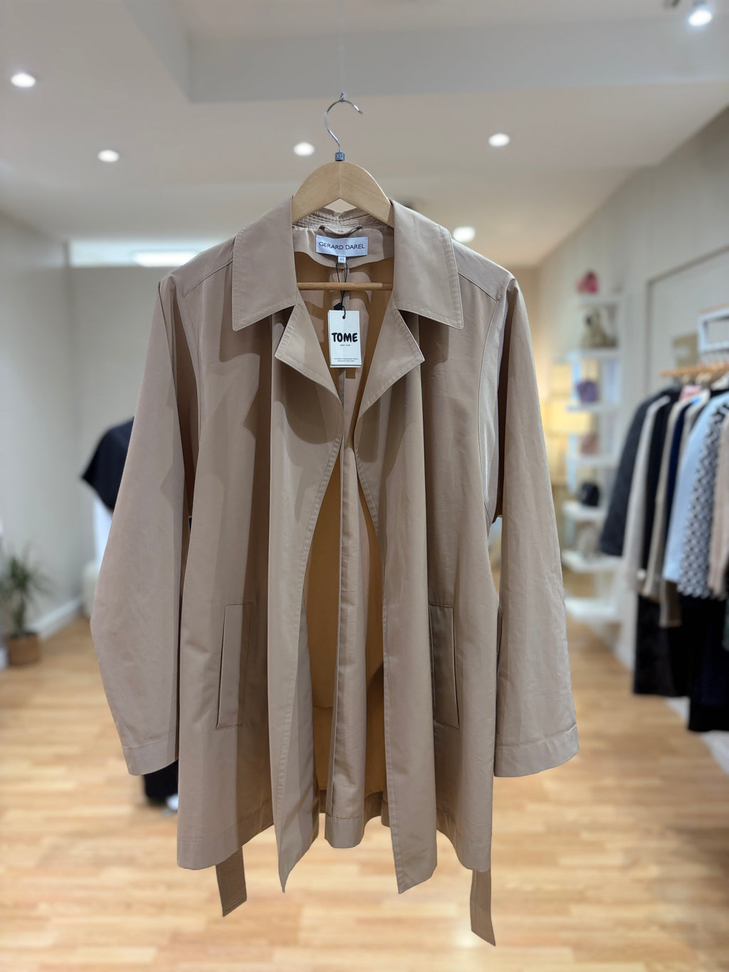 Trench court Gerard Darel